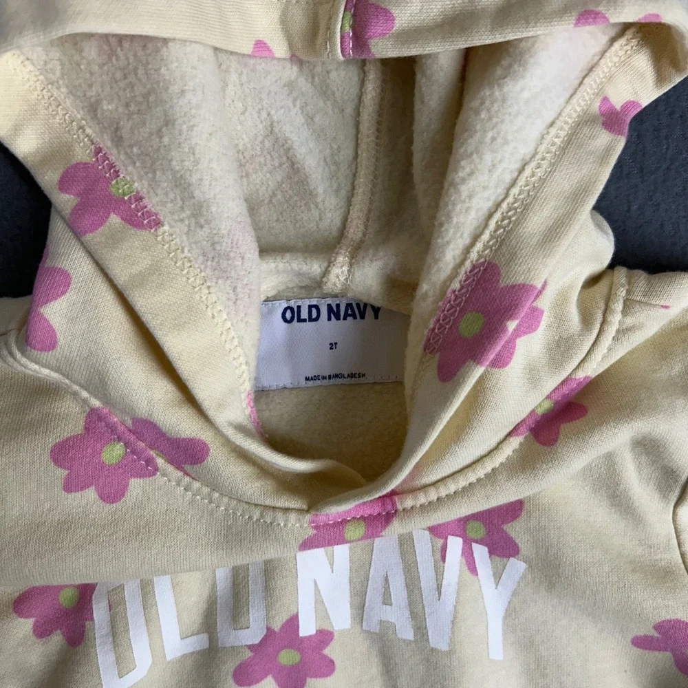 Old Navy Hoodie Girls 2T Yellow Pink Floral Logo Fleece Pullover Sweatshirt